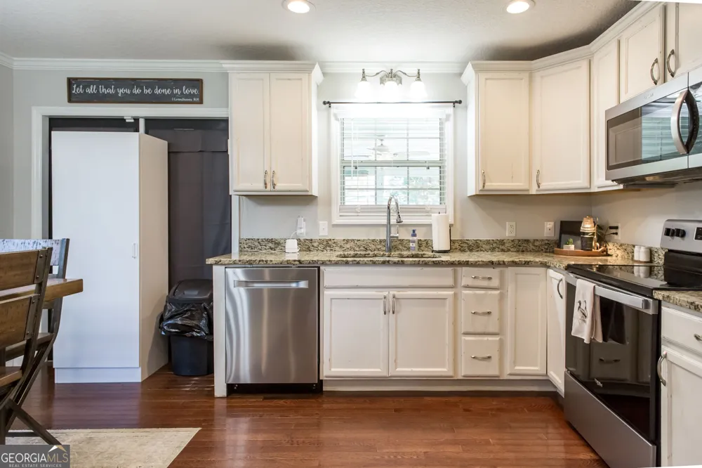 29 Kight ST Homerville, GA 31634