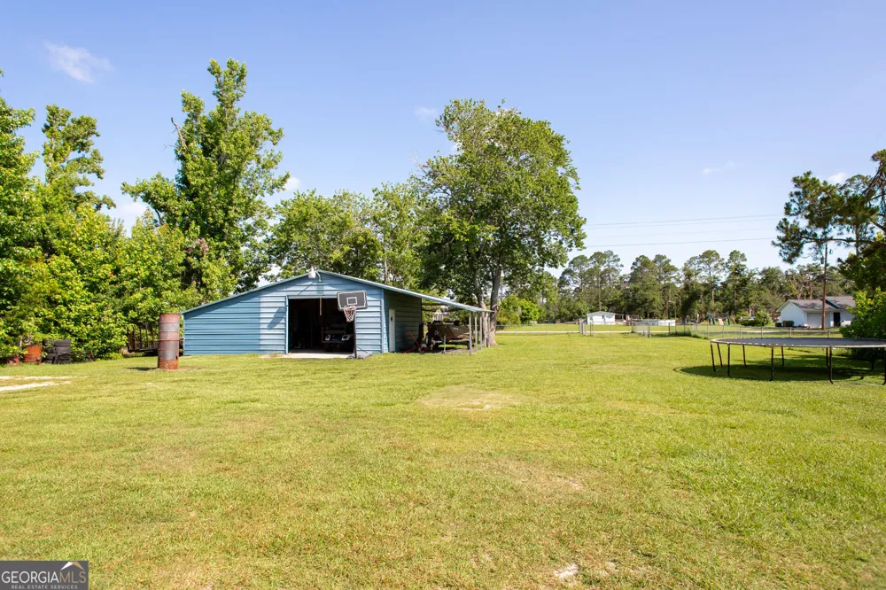 29 Kight ST Homerville, GA 31634