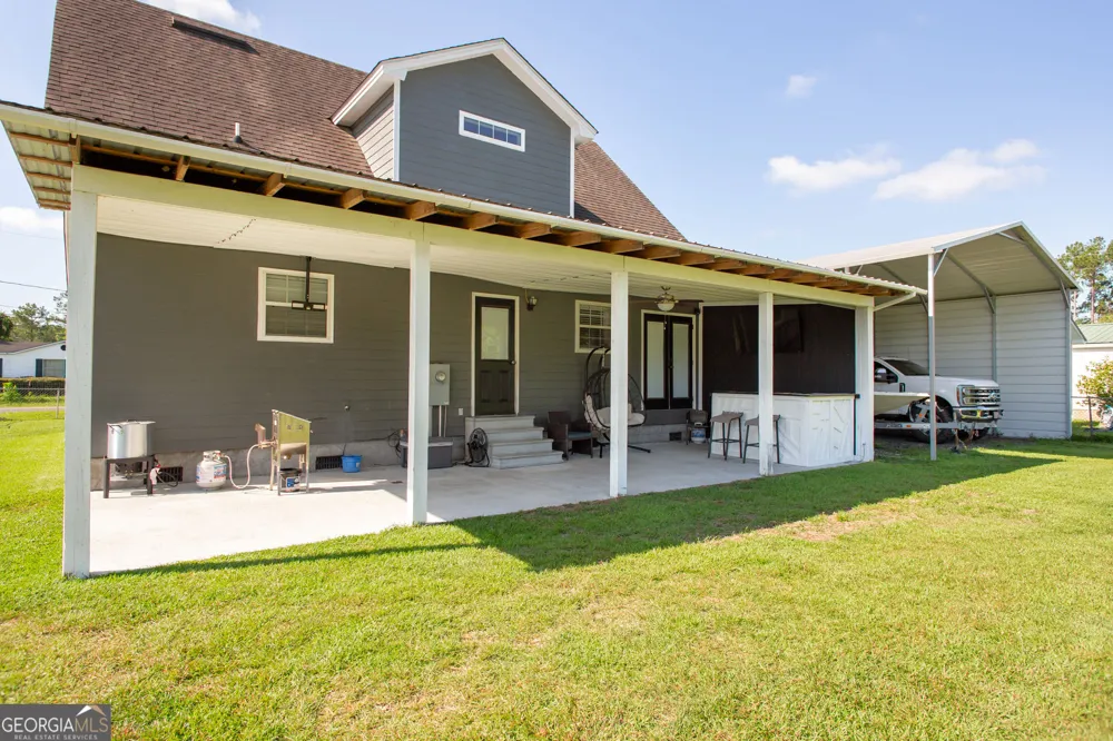 29 Kight ST Homerville, GA 31634