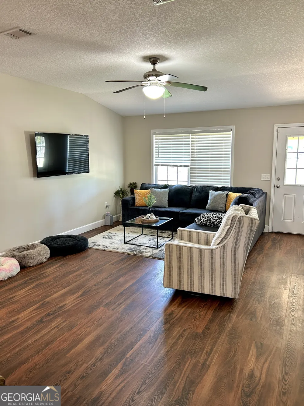 211 Twinn Lakes DR Baxley, GA 31513