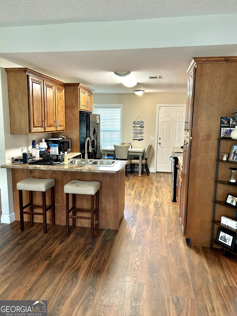 211 Twinn Lakes DR Baxley, GA 31513