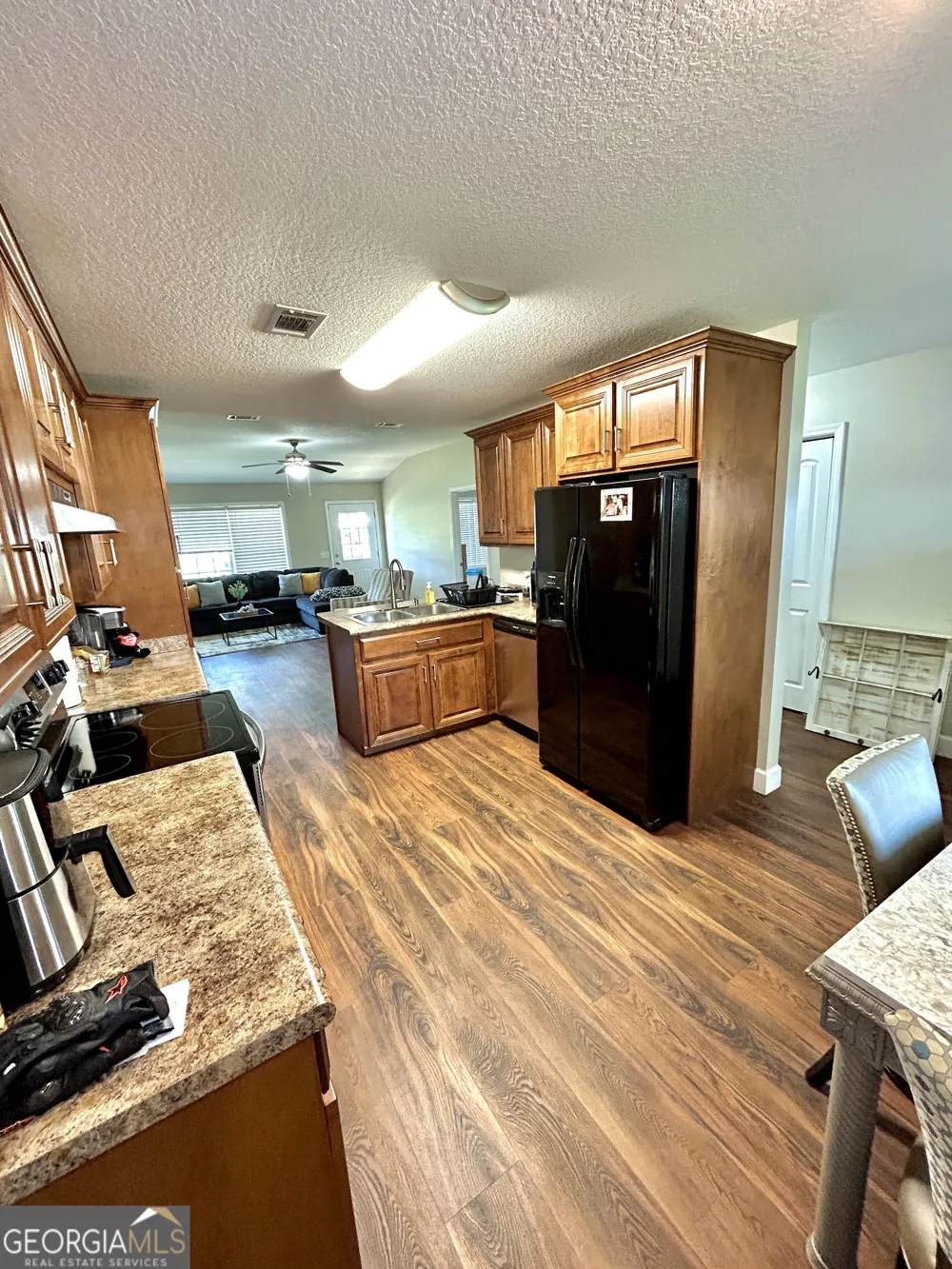 211 Twinn Lakes DR Baxley, GA 31513