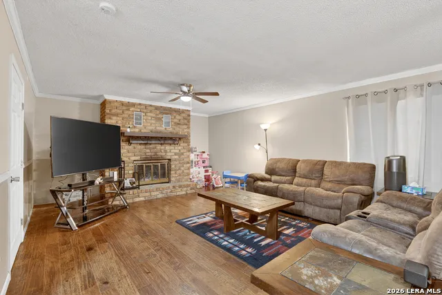 413 GEORGIA ANN DR Pleasanton, TX 78064
