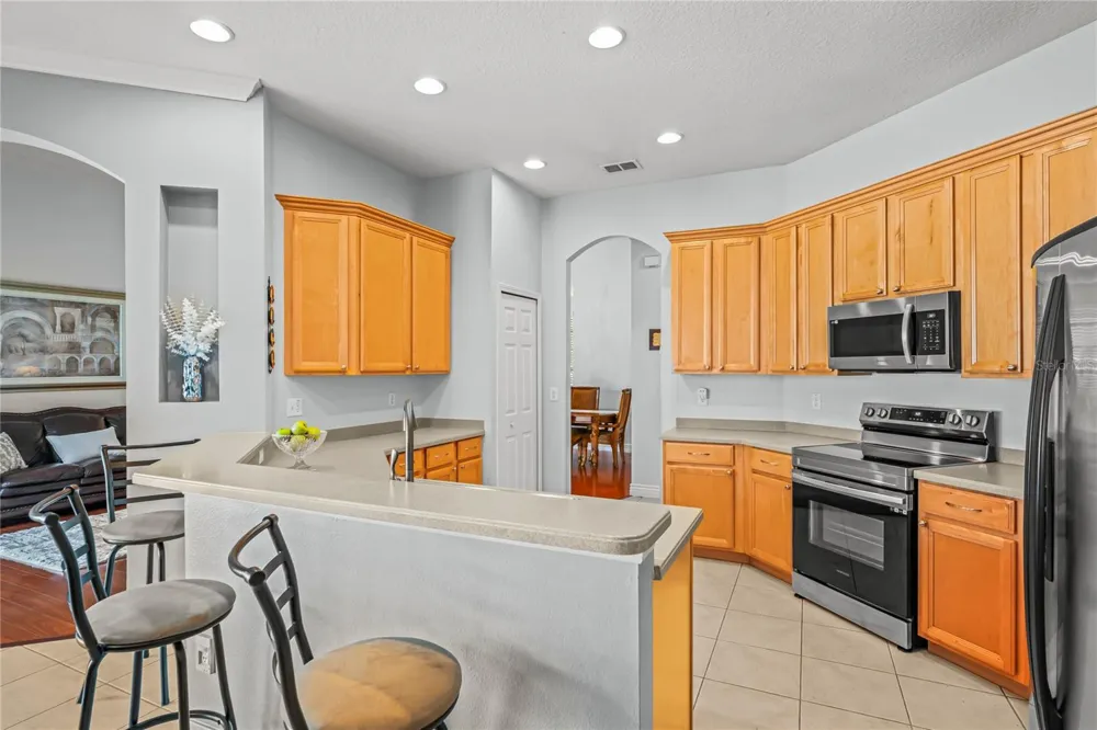 12801 STANWYCK CIRCLE Tampa, FL 33626