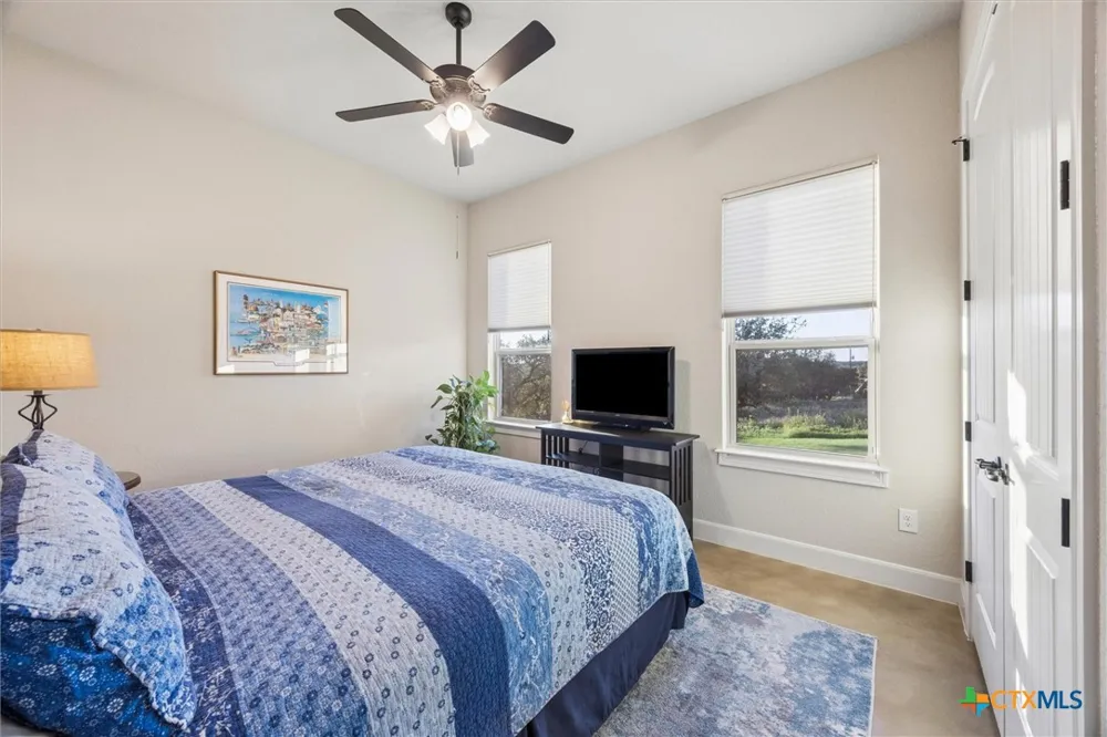 219 Flanders Fischer, TX 78623