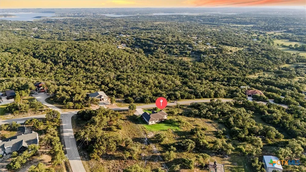 219 Flanders Fischer, TX 78623