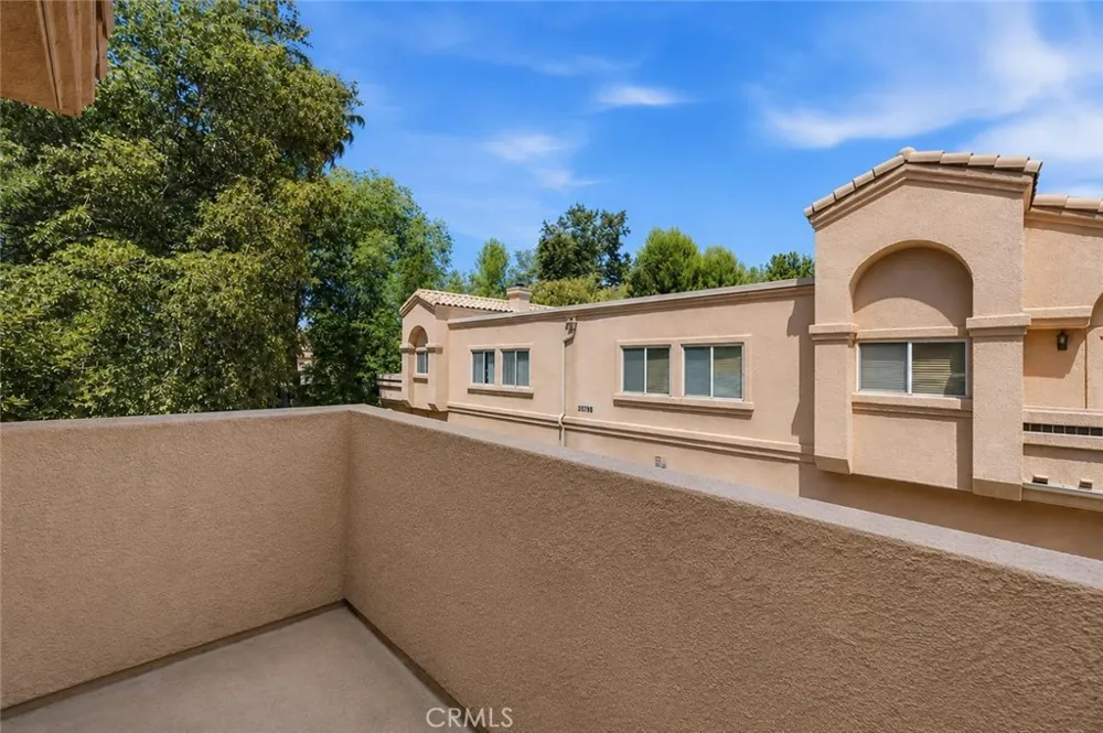 25238 Steinbeck Avenue #E Stevenson Ranch, CA 91381