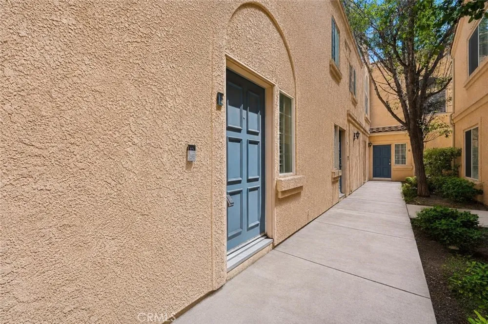 25238 Steinbeck Avenue #E Stevenson Ranch, CA 91381