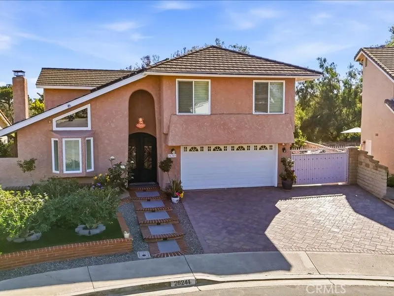 26241 Via Oceano Mission Viejo, CA 92691