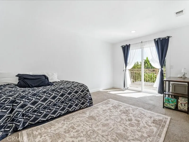 26241 Via Oceano Mission Viejo, CA 92691