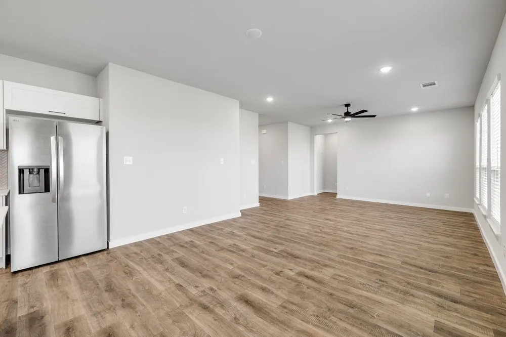 3827 Clovis Street Midlothian, TX 76065