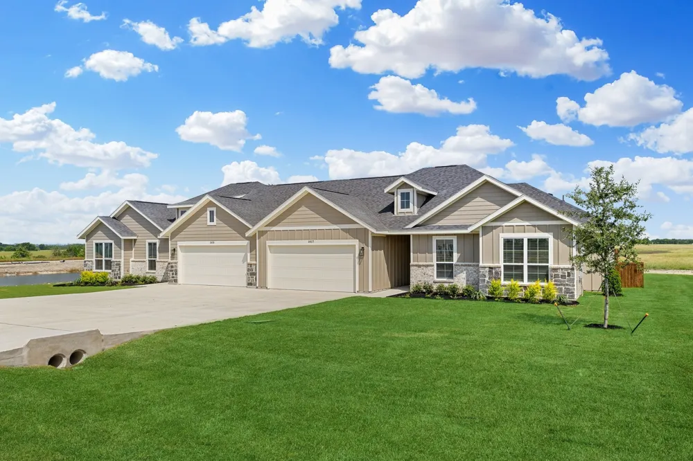 3827 Clovis Street Midlothian, TX 76065
