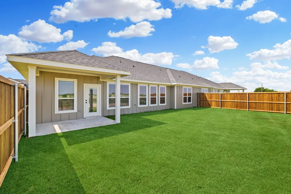 3827 Clovis Street Midlothian, TX 76065