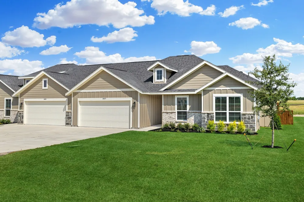 3827 Clovis Street Midlothian, TX 76065