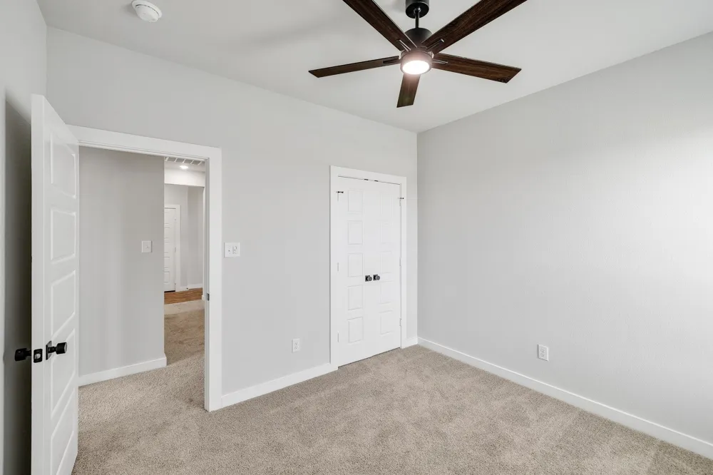 3827 Clovis Street Midlothian, TX 76065
