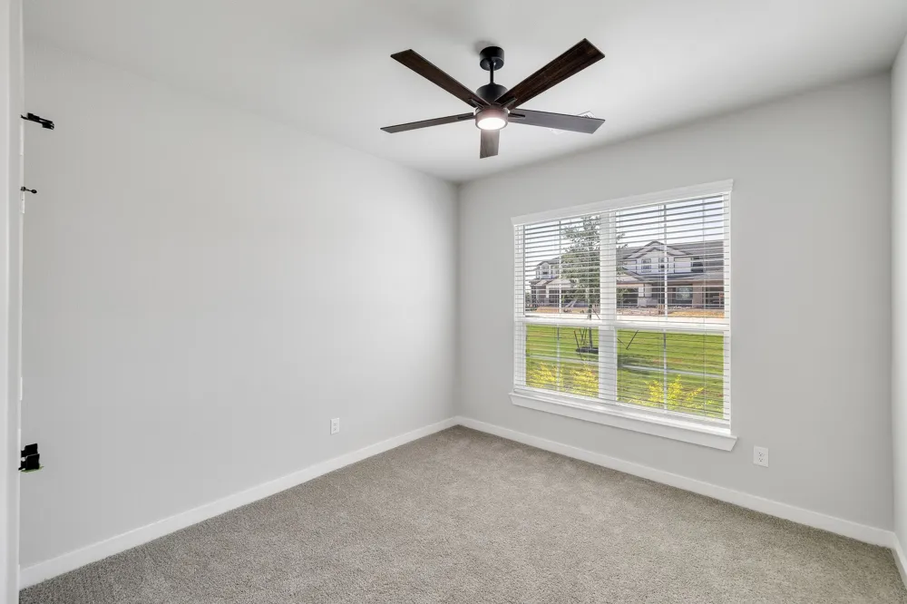 3827 Clovis Street Midlothian, TX 76065