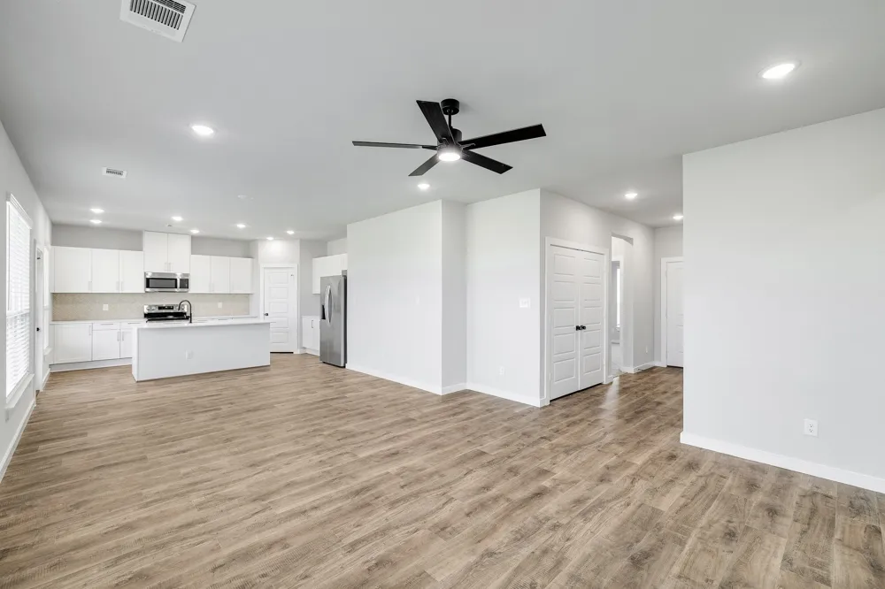 3827 Clovis Street Midlothian, TX 76065
