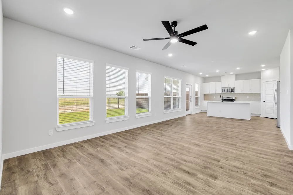 3827 Clovis Street Midlothian, TX 76065
