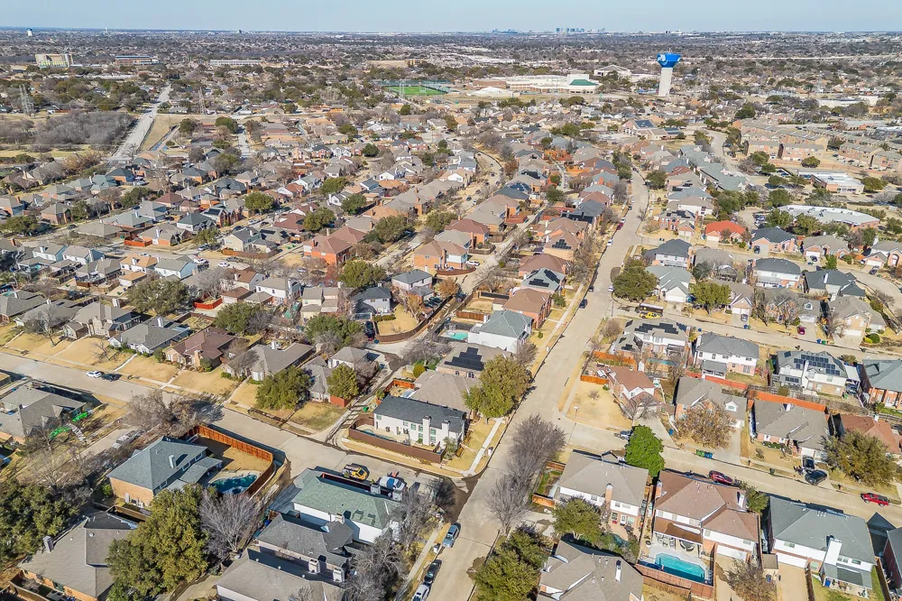 1349 Jeanette Way Carrollton, TX 75006