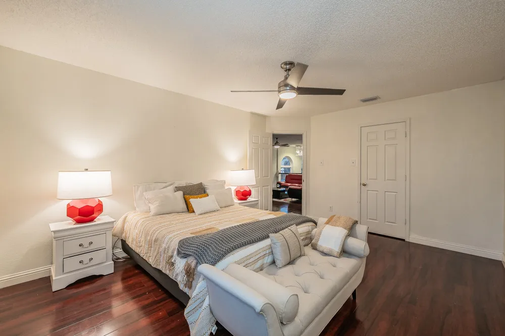 1349 Jeanette Way Carrollton, TX 75006