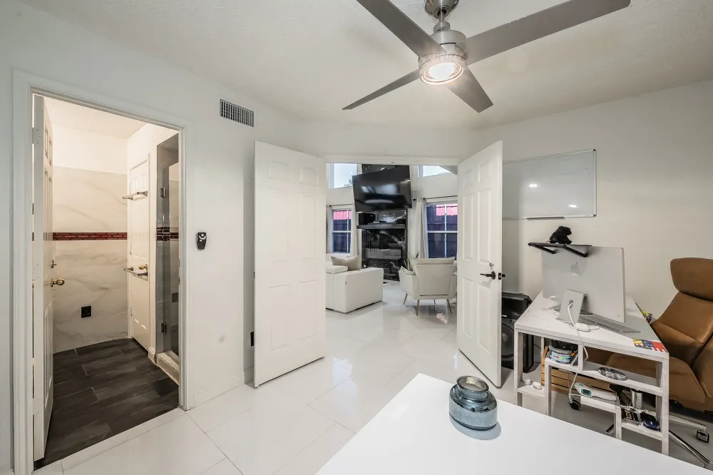 1349 Jeanette Way Carrollton, TX 75006