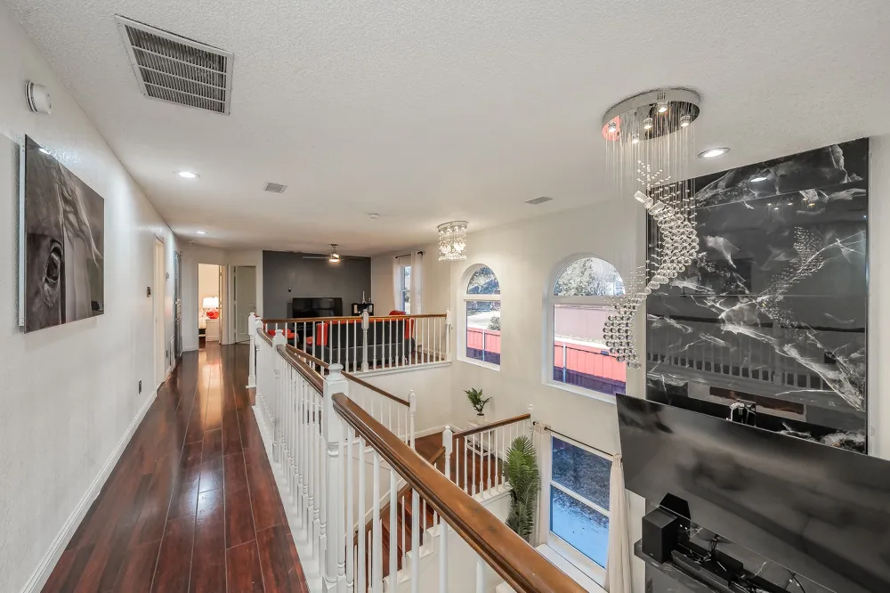 1349 Jeanette Way Carrollton, TX 75006