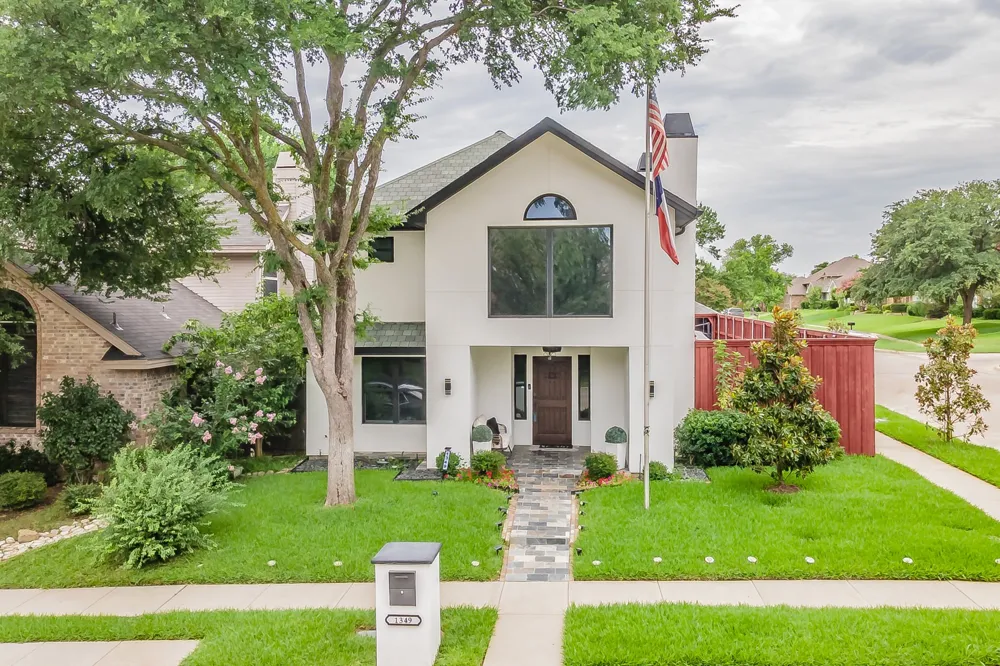 1349 Jeanette Way Carrollton, TX 75006