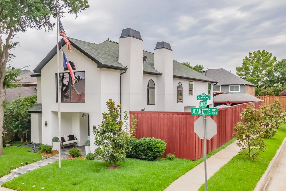 1349 Jeanette Way Carrollton, TX 75006