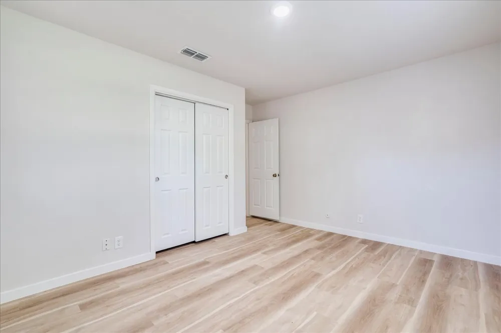 200 E Pheasant Drive Austin, TX 78753