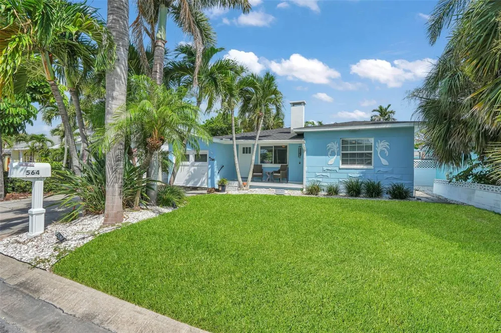 564 70TH AVENUE St Pete Beach, FL 33706