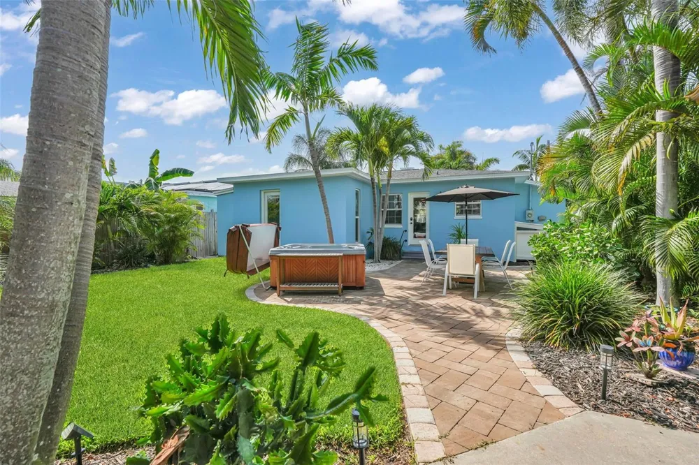 564 70TH AVENUE St Pete Beach, FL 33706
