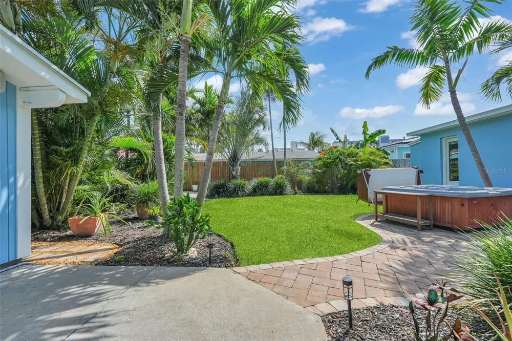 564 70TH AVENUE St Pete Beach, FL 33706