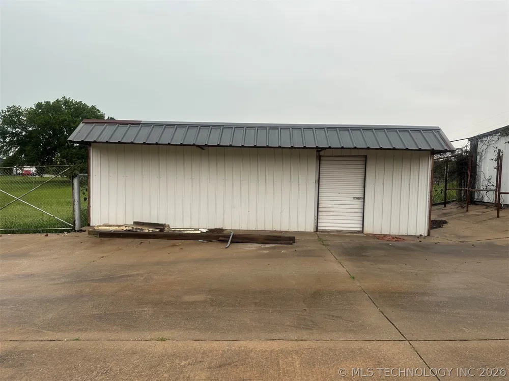 619 Pruitt Ada, OK 74820