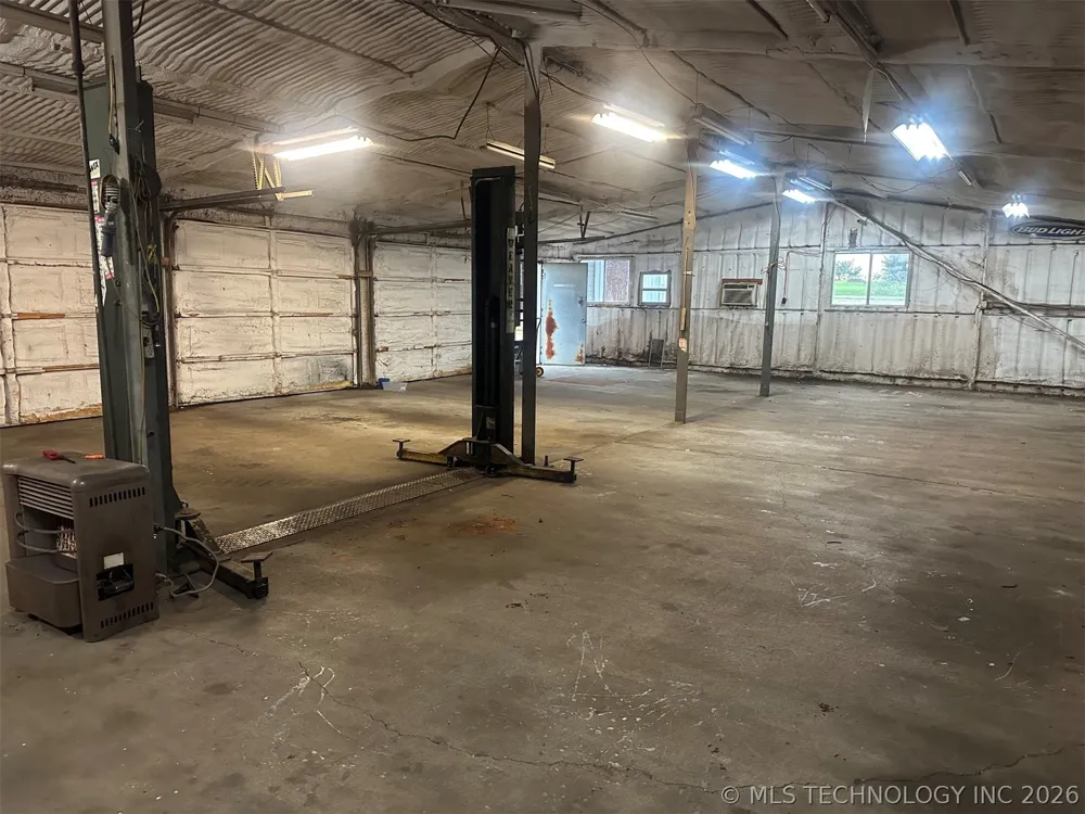 619 Pruitt Ada, OK 74820