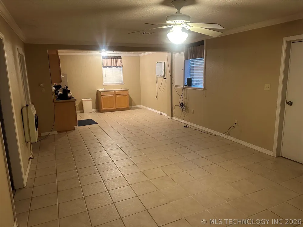 619 Pruitt Ada, OK 74820