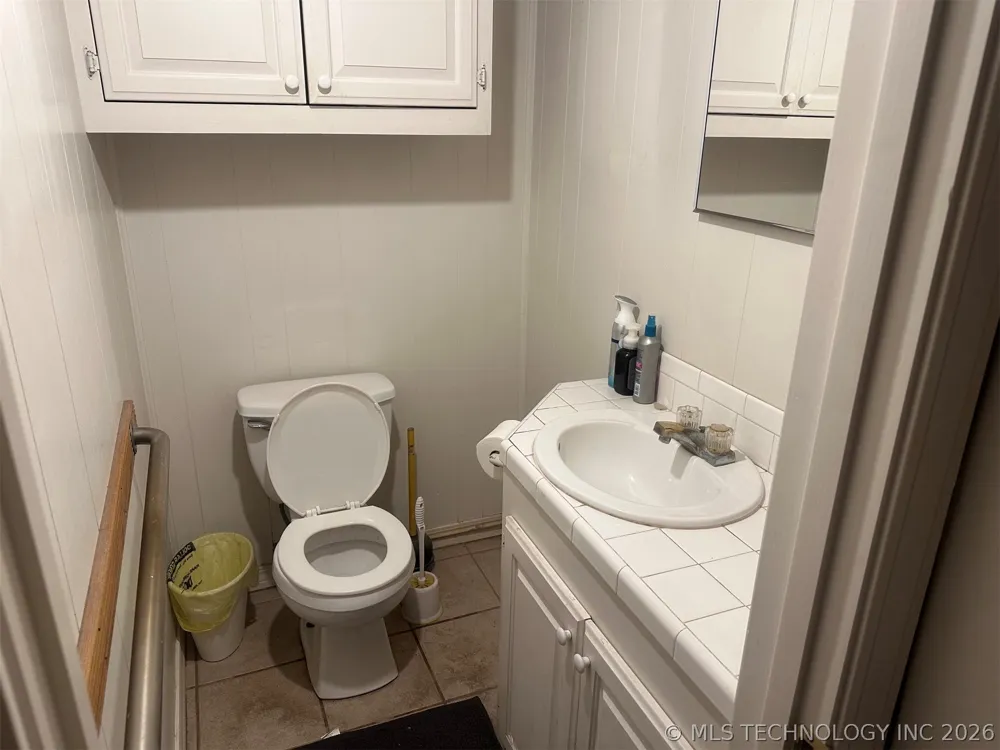 619 Pruitt Ada, OK 74820