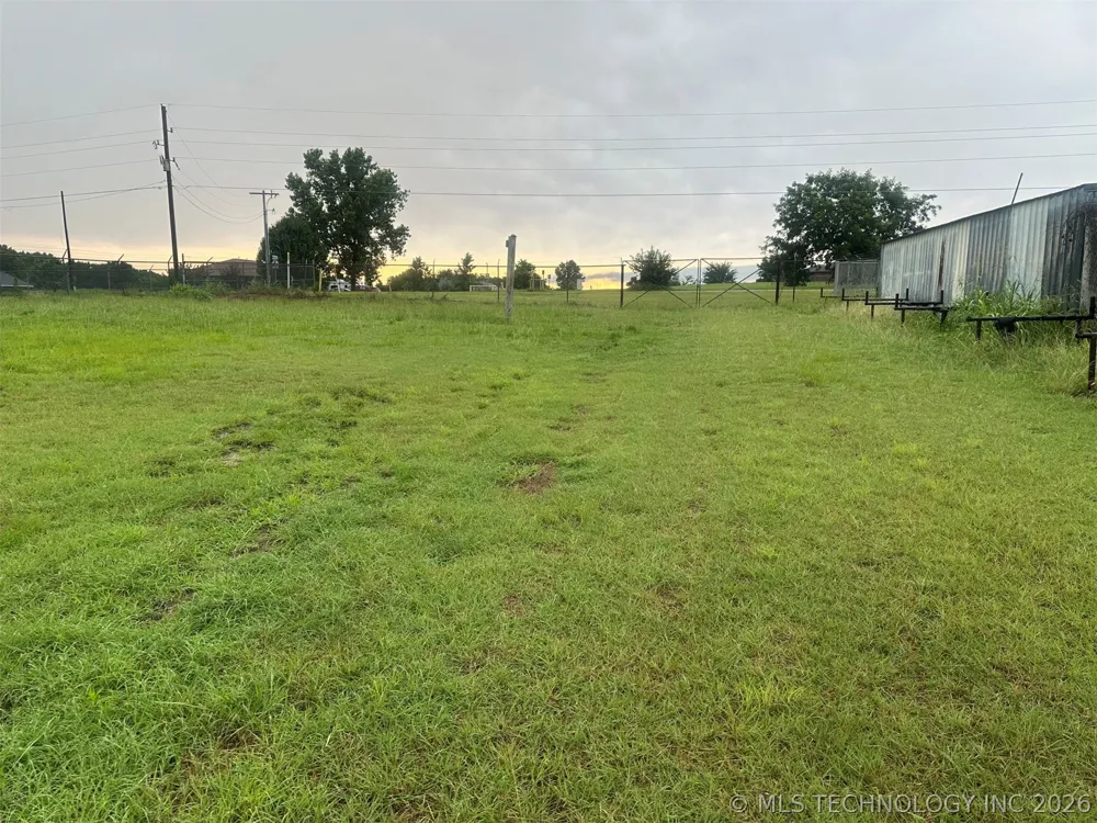 619 Pruitt Ada, OK 74820