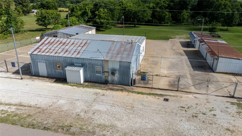 619 Pruitt Ada, OK 74820