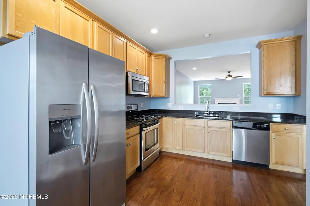26 Daly Court Old Bridge, NJ 08857