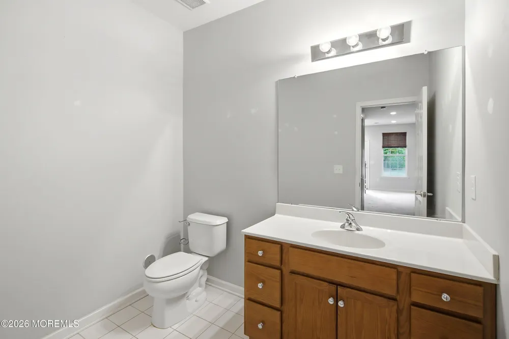 26 Daly Court Old Bridge, NJ 08857