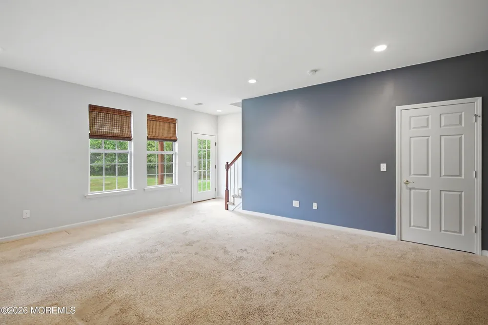 26 Daly Court Old Bridge, NJ 08857