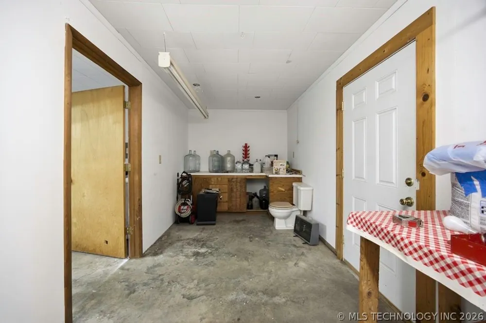 1051 Caney Street E Copan, OK 74022