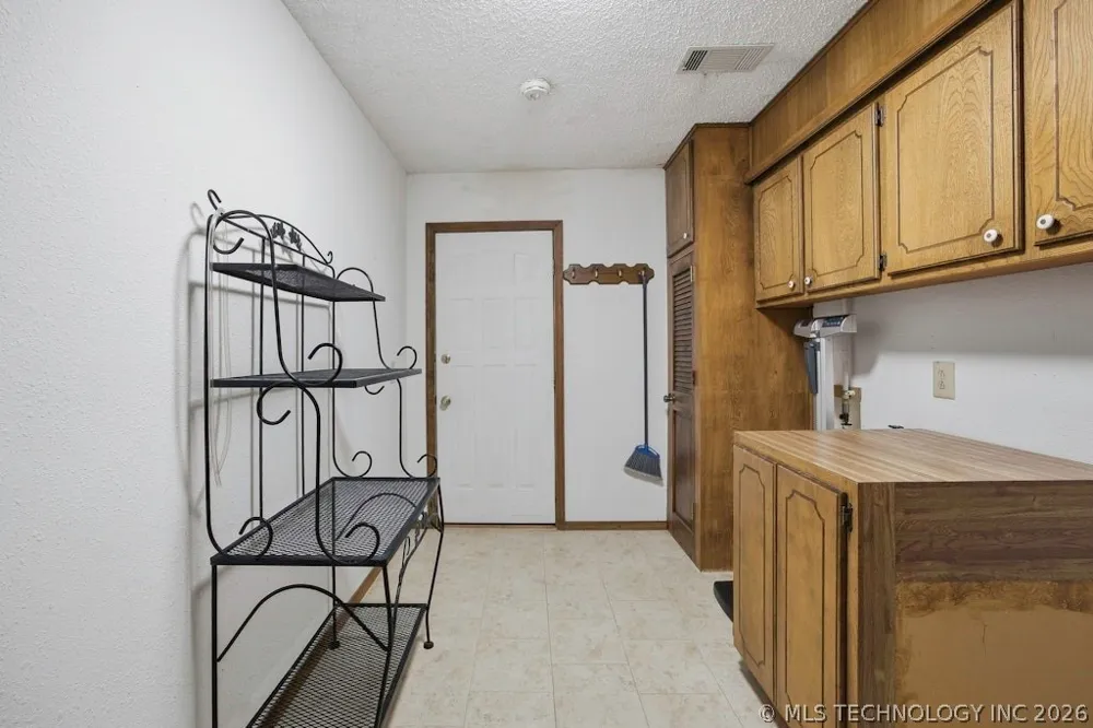 1051 Caney Street E Copan, OK 74022