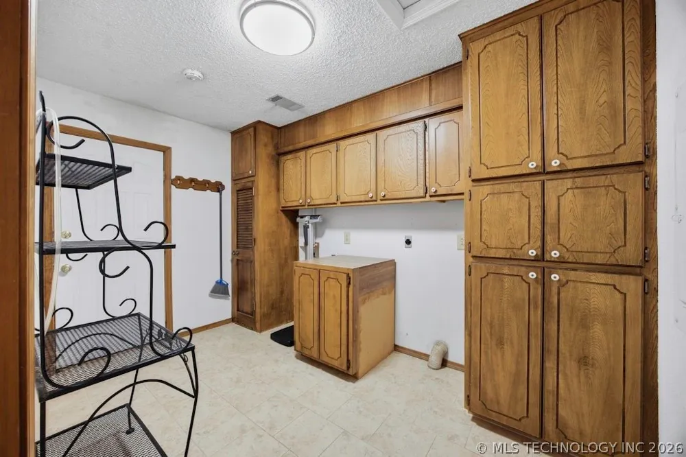 1051 Caney Street E Copan, OK 74022
