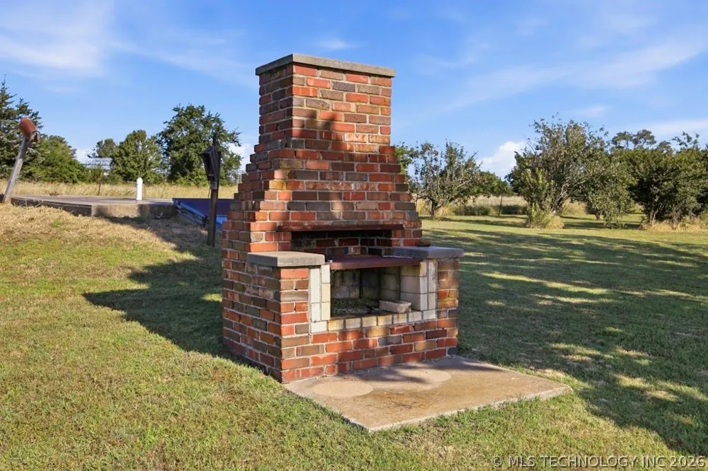 1051 Caney Street E Copan, OK 74022