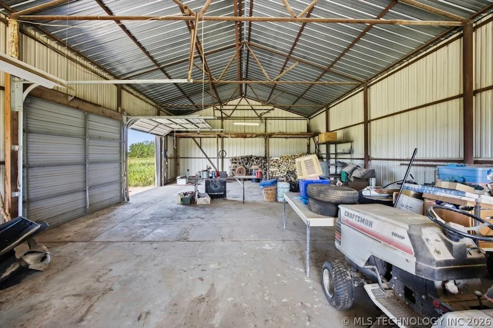 1051 Caney Street E Copan, OK 74022