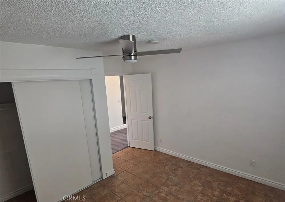 515 W Colton, CA 92324