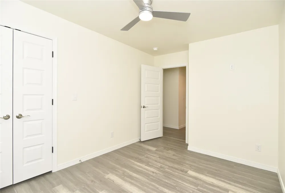 217 W 40th Place Sand Springs, OK 74063