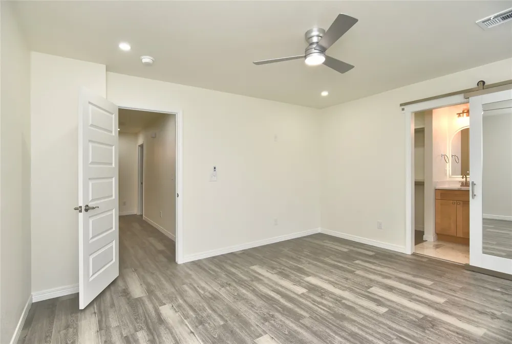 217 W 40th Place Sand Springs, OK 74063