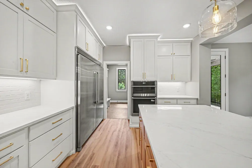 4044 Merriam Road Minnetonka, MN 55305